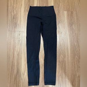 Black stripped Lululemon aligns!